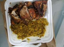 Pampi's Jamaican food