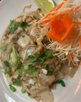 Imm Dee Thai Restaurant Bar food