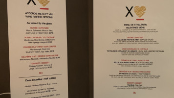 XO Le Restaurant inside