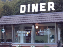 Phoenicia Diner outside