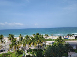 Steelpan Sonesta Fort Lauderdale outside