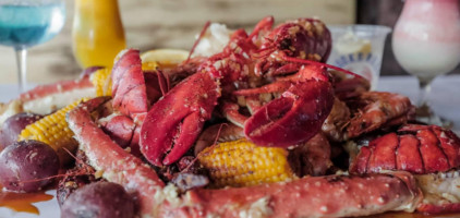 Hook Reel Cajun Seafood Resaurant food