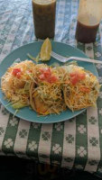 Cocina Tacos El Rey food