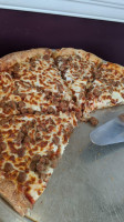 Clay's Pizza food