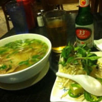 Pho Deluxe Tysons food