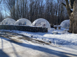 Farmhaus Cider Co. outside