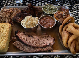 Oid Fields Tavern Barbecue inside