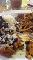 La Tinaja food