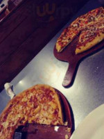 Pizza Hut food