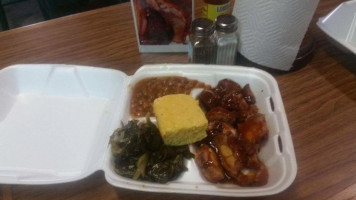 Vells Kitchen Soul Food And Bbq food