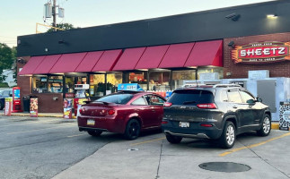 Sheetz outside