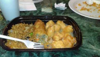 Liu's Wok food