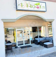 4 Roots Juice And Cafe inside