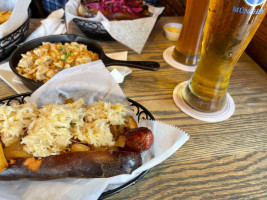 Max Bratwurst Und Bier food