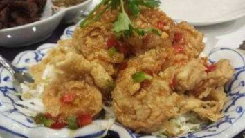 President Thai Cuisine food
