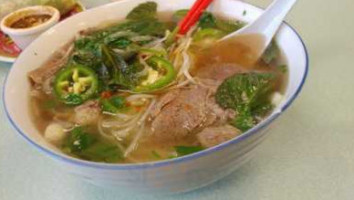 Pho Dinh food