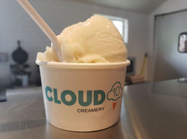 Cloud 10 Creamery food