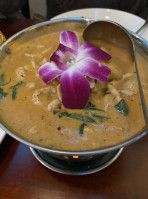 Thai Lotus Thai Cuisine حلال food
