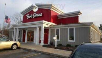 Bob Evans outside