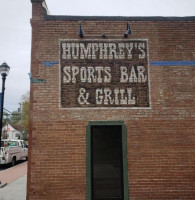 Humphreys Grill outside