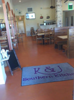 K&j Southern Food inside