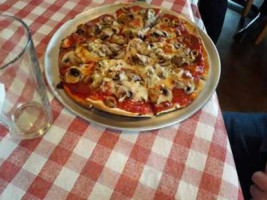 D'Agostino's Pizzeria food