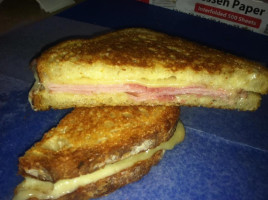 Vermont Grilled Cheese food