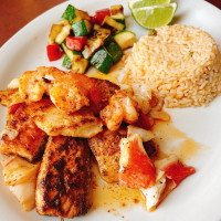 Tropical Grill food