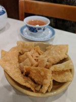 Lee Chen Chinese Cuisine food