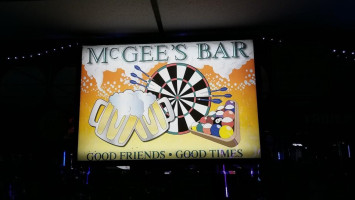 Mc Gee's Grill inside