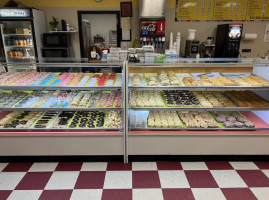 Jack ‘n’ Jill Donuts Greenwood food