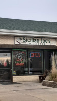 Sicilian Joes Pizza outside
