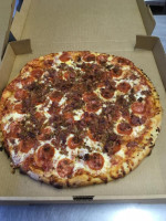 Donna Lynn's Pizza food