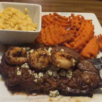 Simply Southern Bistro food
