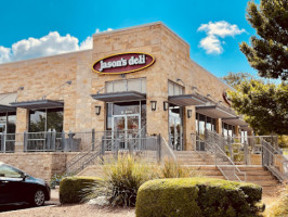 Jason's Deli outside