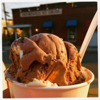 Mooresville Ice Cream Co inside