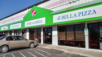 Di' Bella Pizza inside