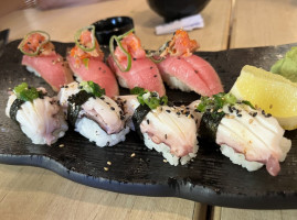 Gin Ga Sushi food