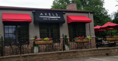 Axel's Restaurants outside