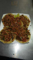 Toros Taqueria food