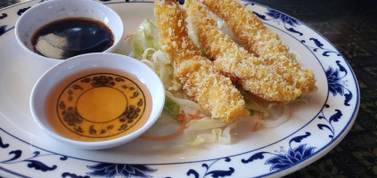 Thai Rain And Sushi Cuisine food