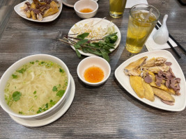 Pho Dakao food