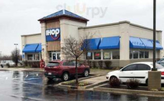 Ihop outside