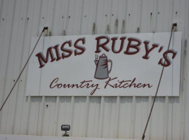 Miss Ruby's Country Kitchen inside