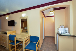 Americas Best Value Inn Marysville food