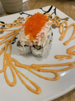 Yuyu Sushi food