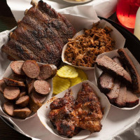 Elsmere BBQ & Wood Grill food