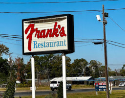 Frank’s Restaurant Grill Bar outside