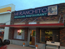 Mi Ranchito outside