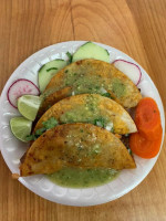 Mexi Tacos food